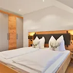 Konukevi Ingeborg 3*